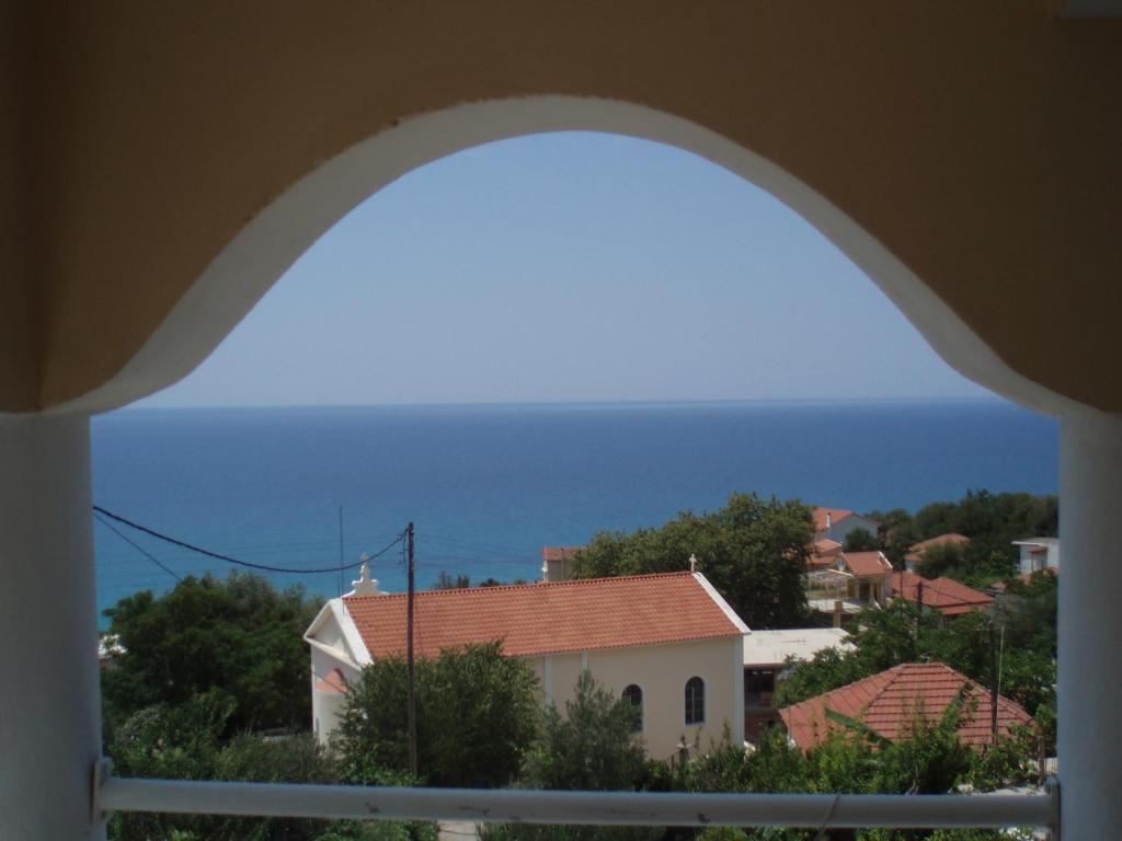 Marinos Studios At Lourdata Village Kültér fotó